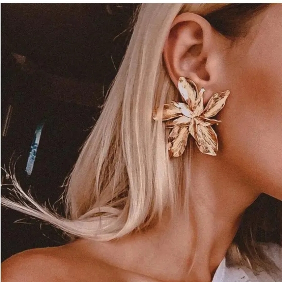 Gold Flower Statement Earrings - Picture 3 of 4
